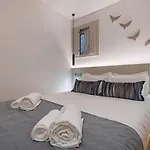Condessa Ii By Innkeeper Lisbon